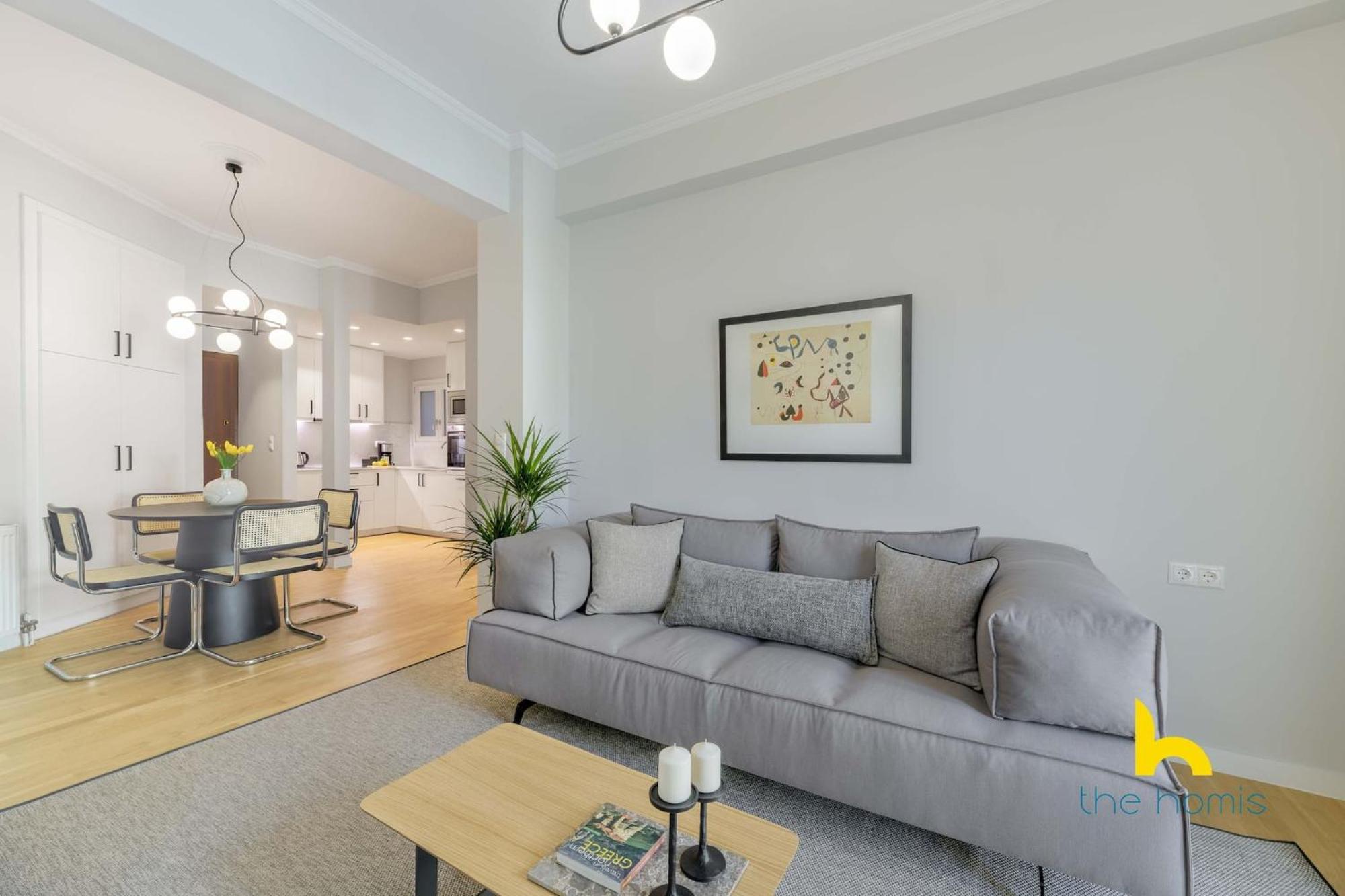 Sun-Splashed 2-Bdr Corner Apartment With Hillside Views! 아테네 외부 사진